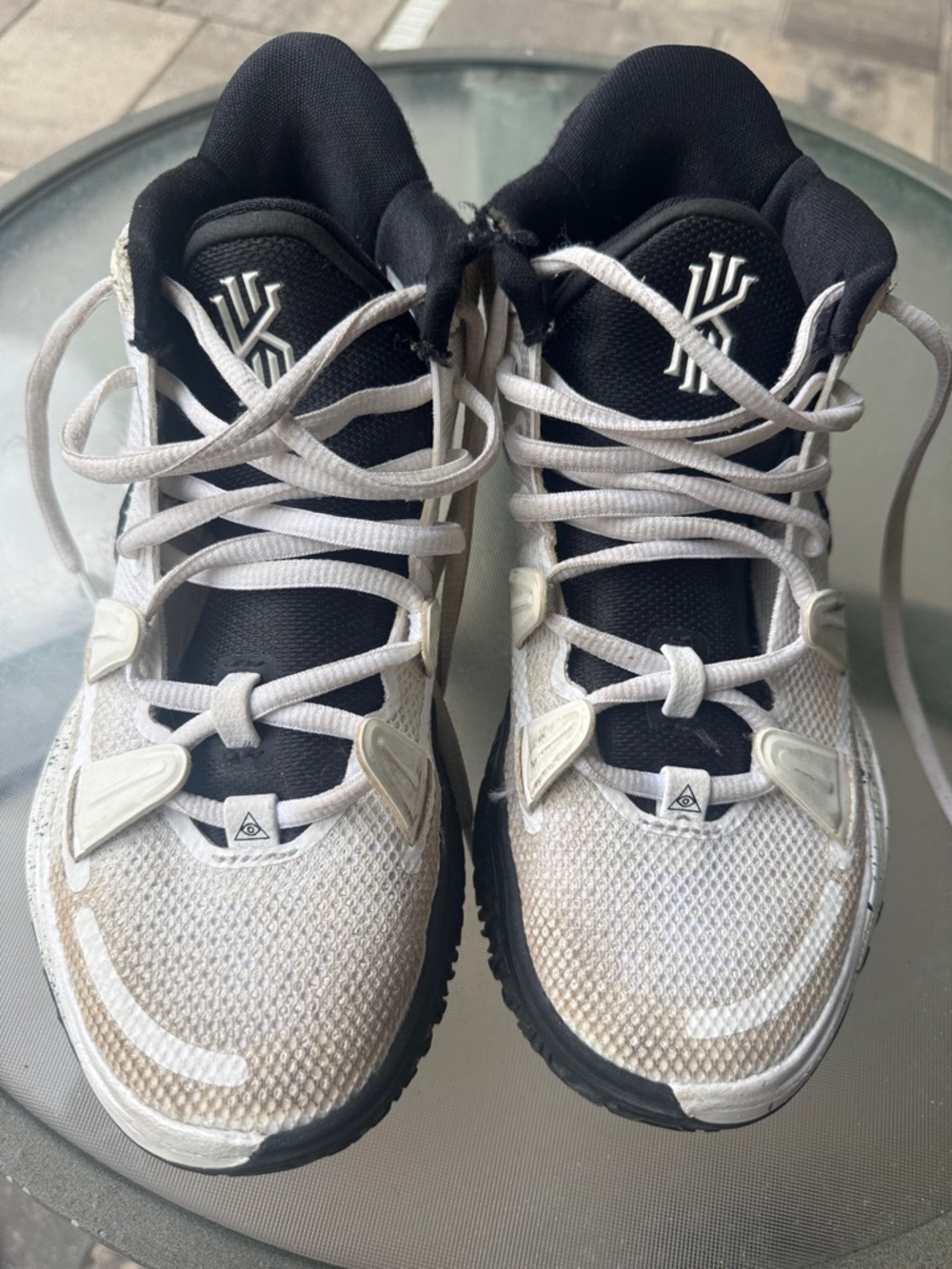Kids Nike Kyrie 7 TB Air Basketball Sneakers in White and Black